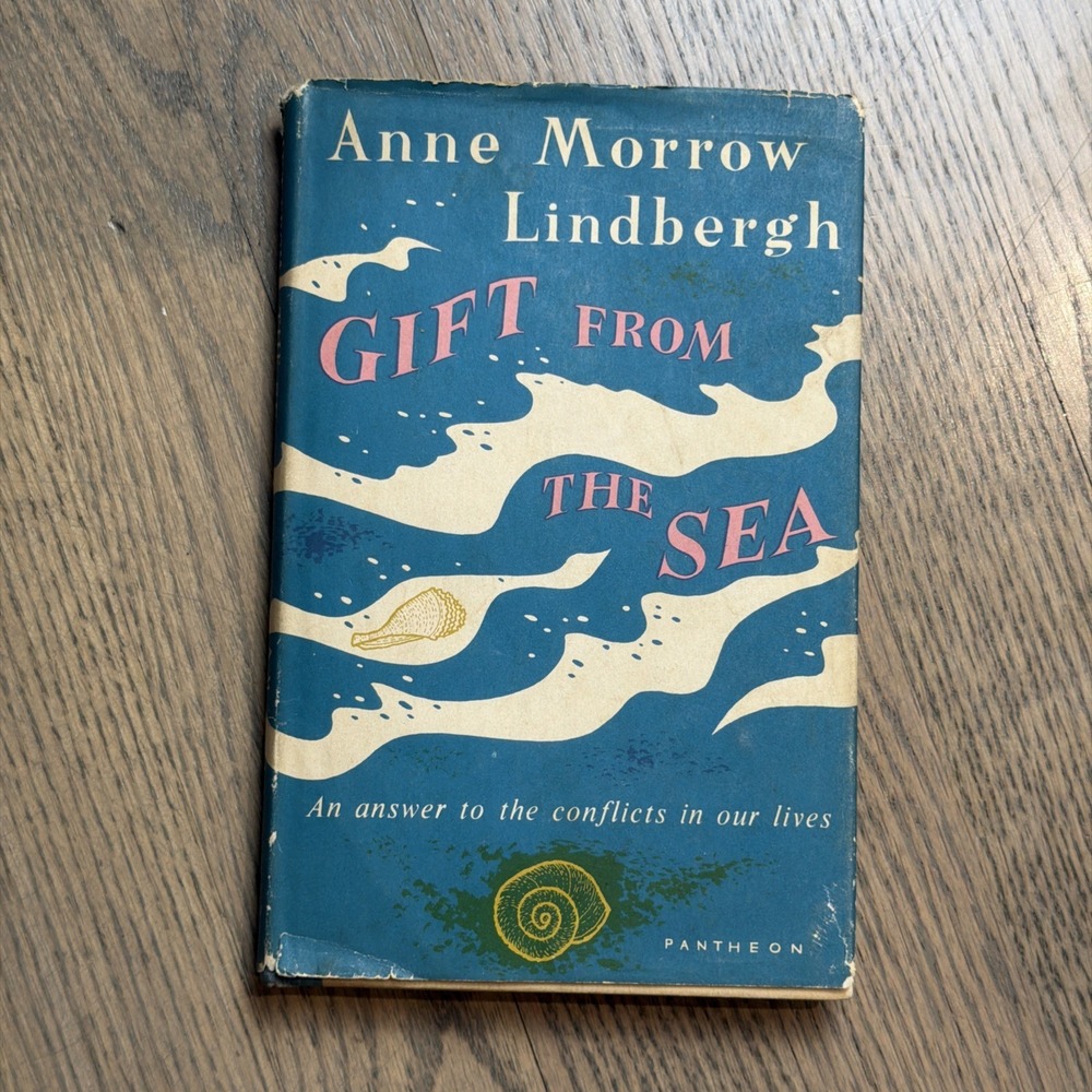 Gift From The‎ Sea Anne Morrow Lindbergh 1955  HBDJ First Edition Vintage